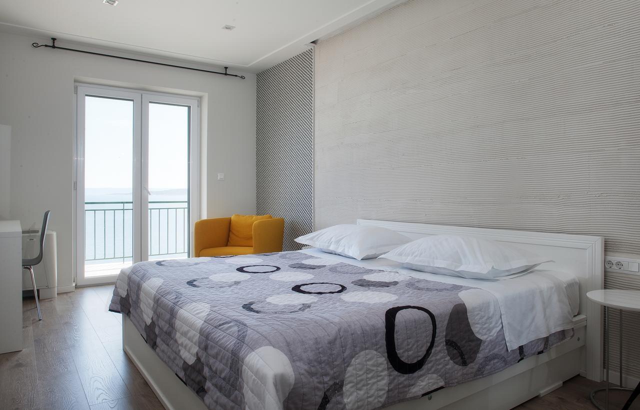 Apartments Juric Brela Luaran gambar