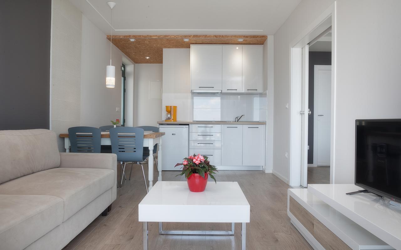 Apartments Juric Brela Luaran gambar