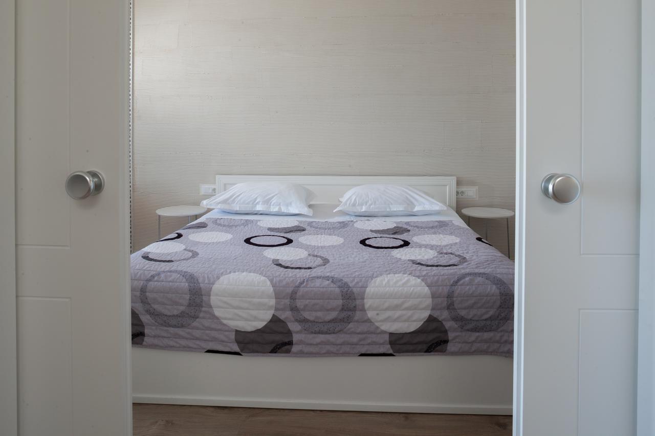 Apartments Juric Brela Luaran gambar