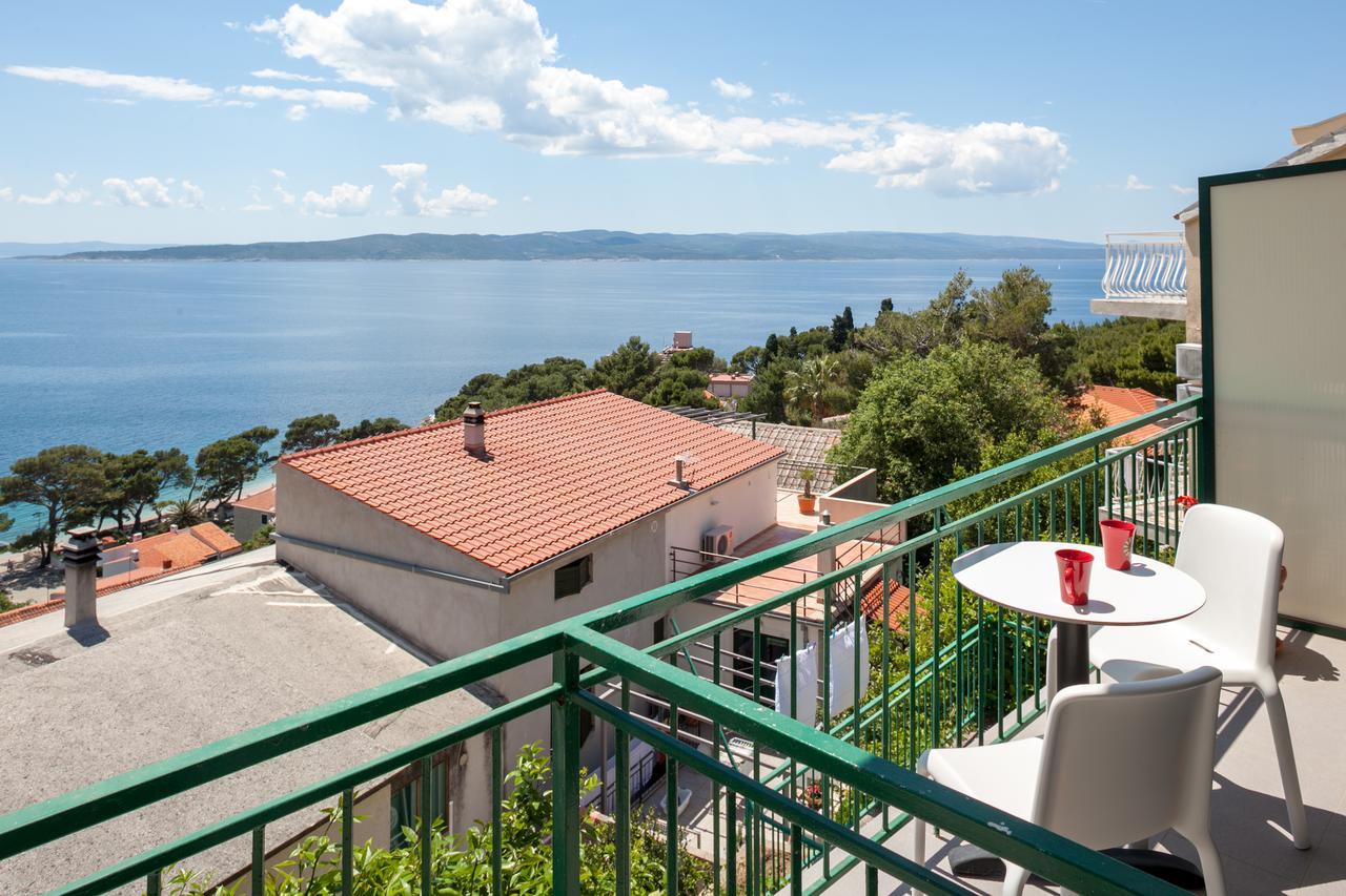 Apartments Juric Brela Luaran gambar
