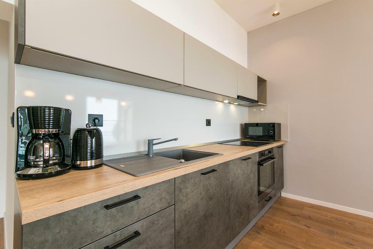 Apartments Juric Brela Luaran gambar