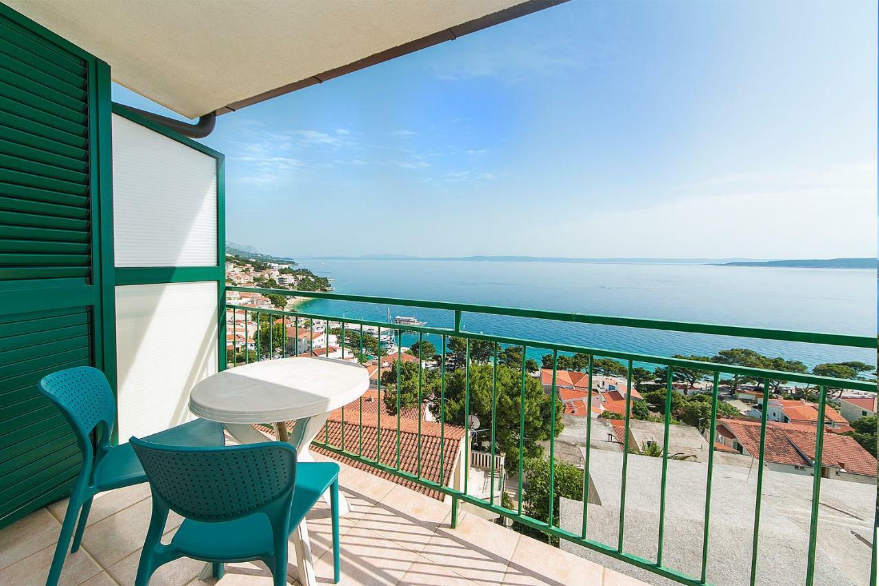 Apartments Juric Brela Luaran gambar