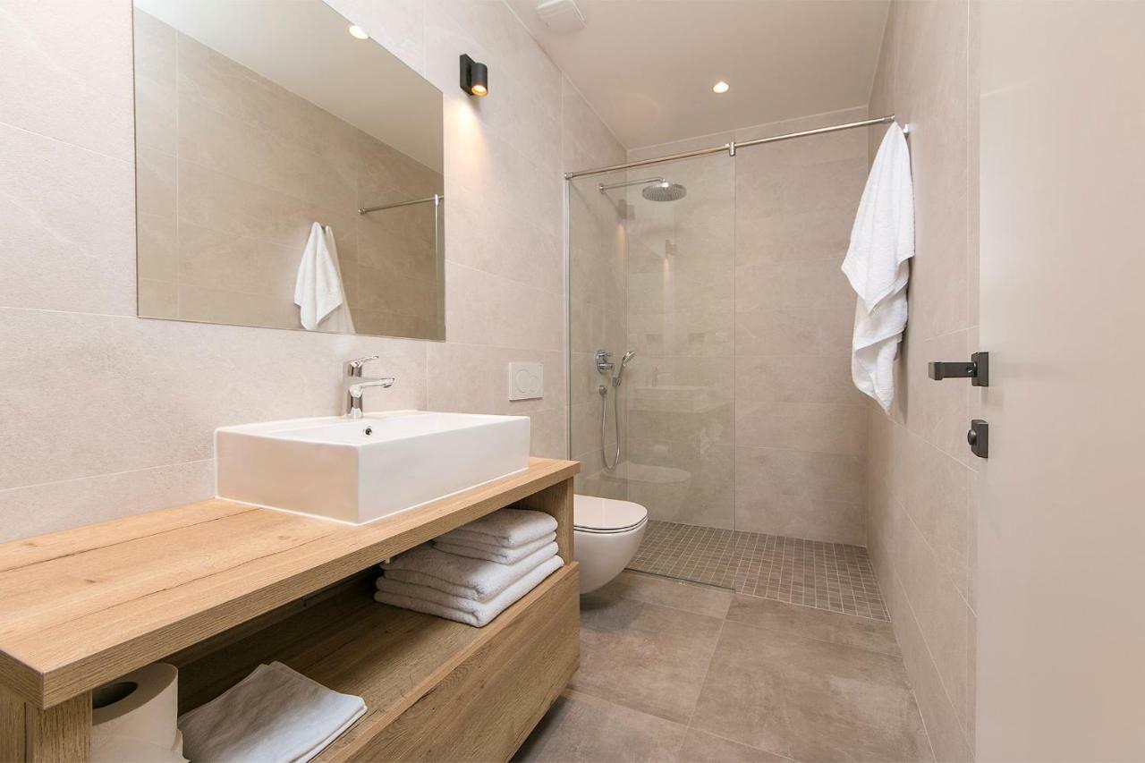 Apartments Juric Brela Luaran gambar